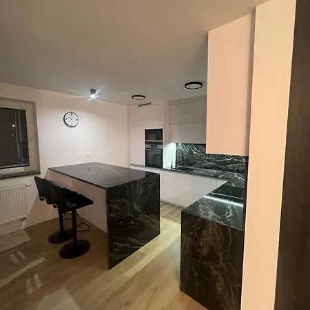 Apartment Flat *