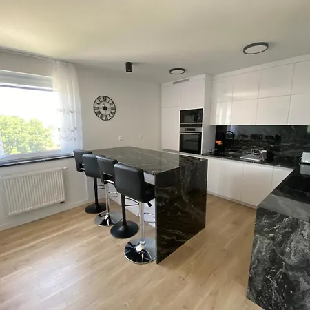 Flat - Garage Parking - Trita Sk Poprad