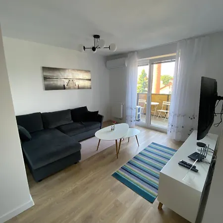 Flat - Garage Parking - Trita Sk Lägenhet Poprad